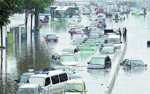 夏季雨水天氣多，車輛日常保養要注意什么？